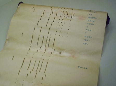 FoxtrotRoll.jpg (38528 bytes)